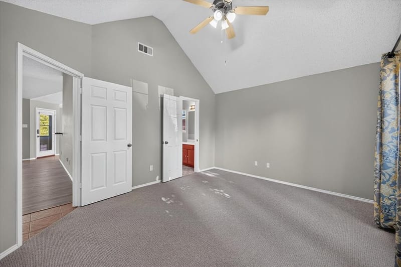 912 Cole Avenue, Denton TX 76208 - Photo 11