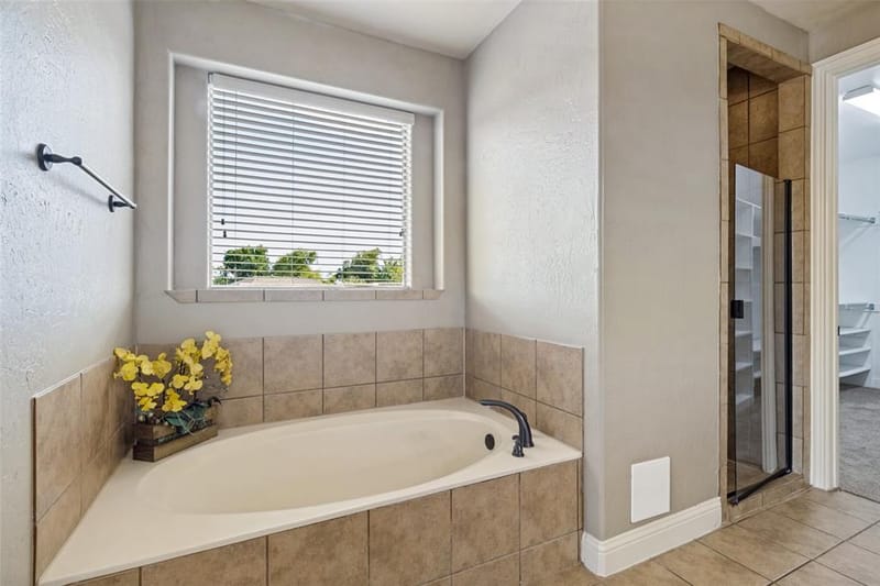 6631 Crestmoor Lane, Sachse TX 75048 - Photo 9