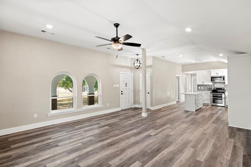 360 Rockett Lane, Pecan Hill TX 75154 - Photo 10
