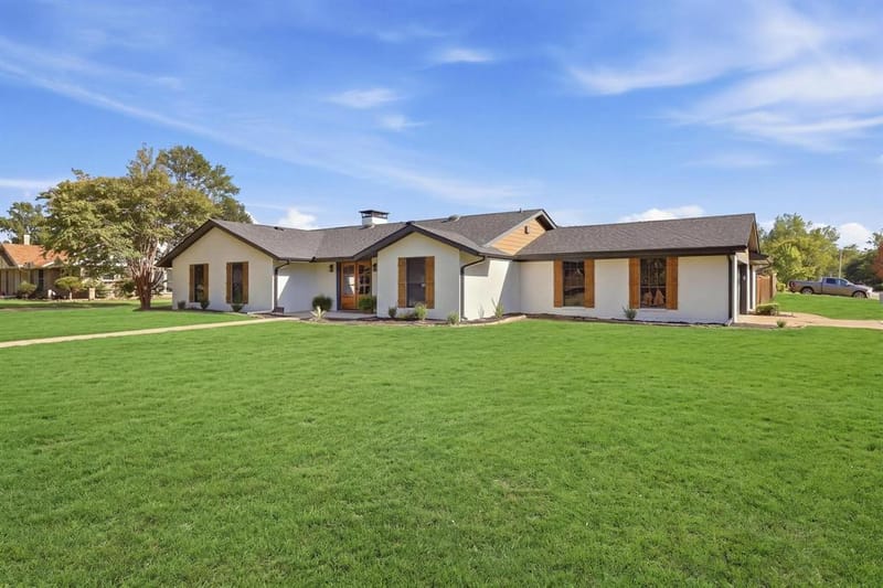 3910 Miranda Drive, Paris TX 75462