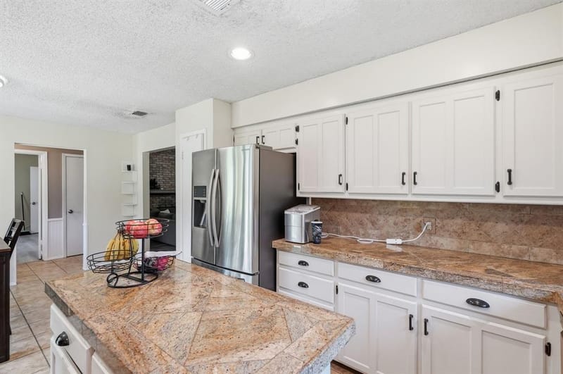 5914 Walden Trail, Arlington TX 76016 - Photo 9