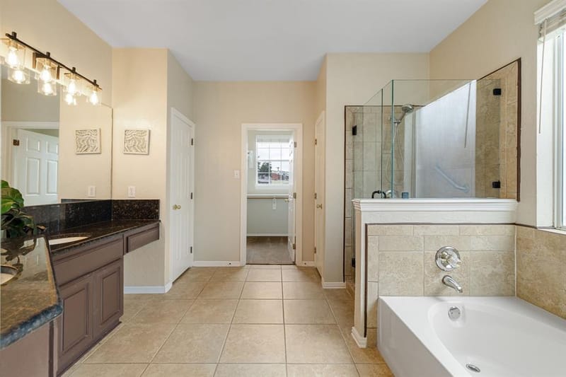 3152 Delaford Drive, Carrollton TX 75007 - Photo 26