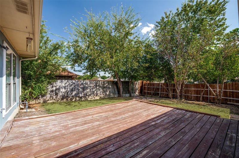 1404 Chesterfield Drive, Carrollton TX 75007 - Photo 34