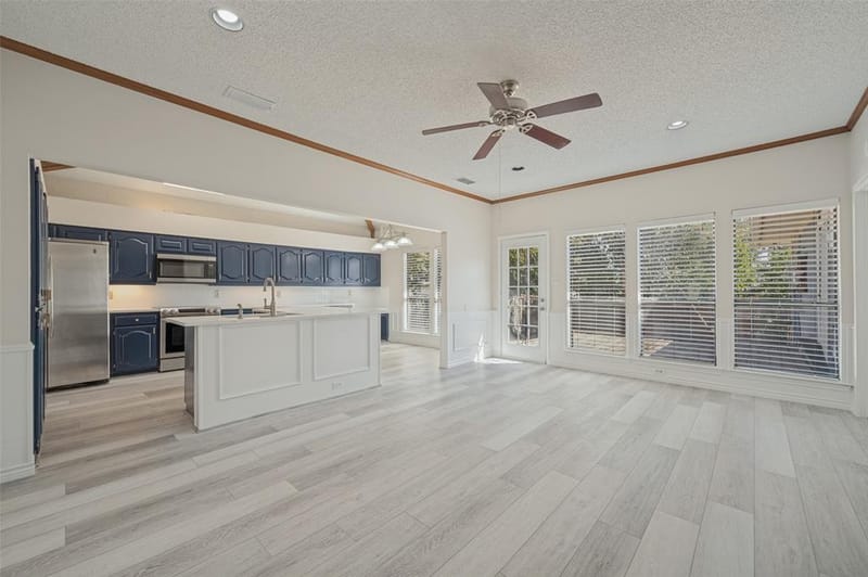 1404 Chesterfield Drive, Carrollton TX 75007 - Photo 14