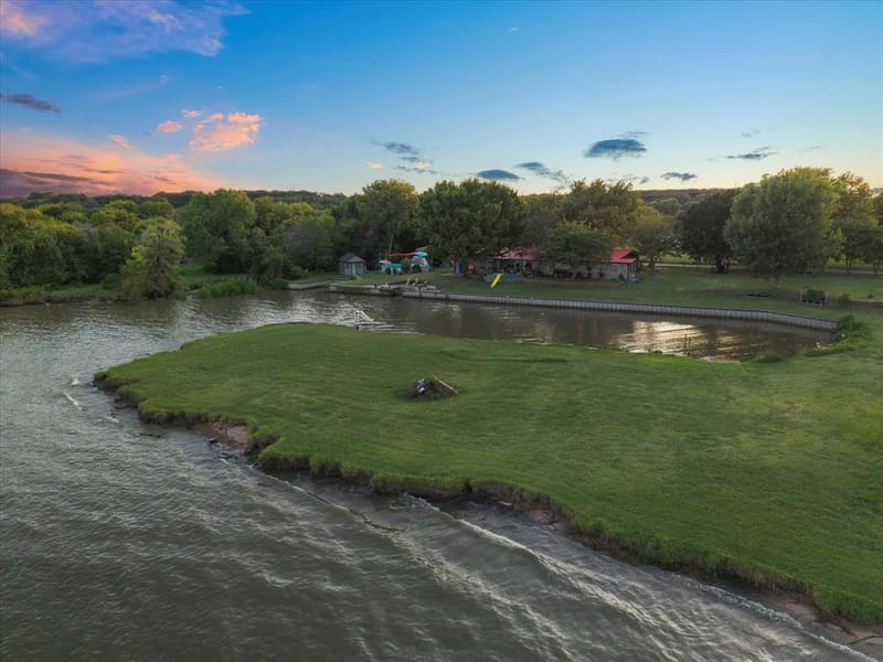 308 Causeway Cove, Seven Points TX 75143 - Photo 23