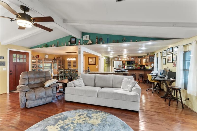 308 Causeway Cove, Seven Points TX 75143 - Photo 6