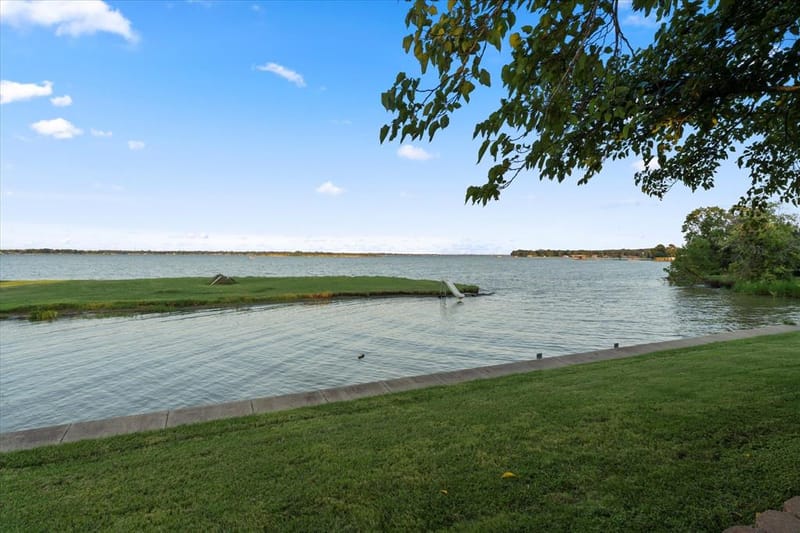 308 Causeway Cove, Seven Points TX 75143 - Photo 13