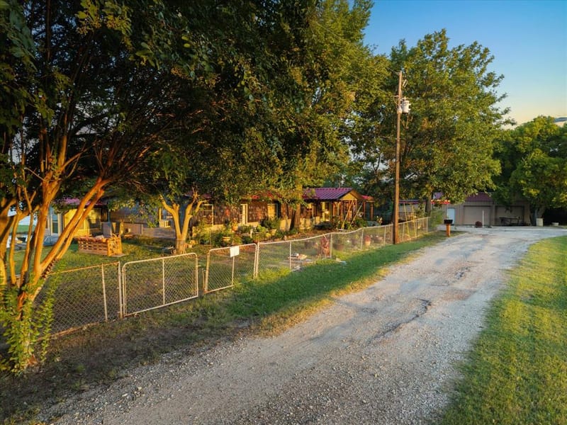 308 Causeway Cove, Seven Points TX 75143 - Photo 16