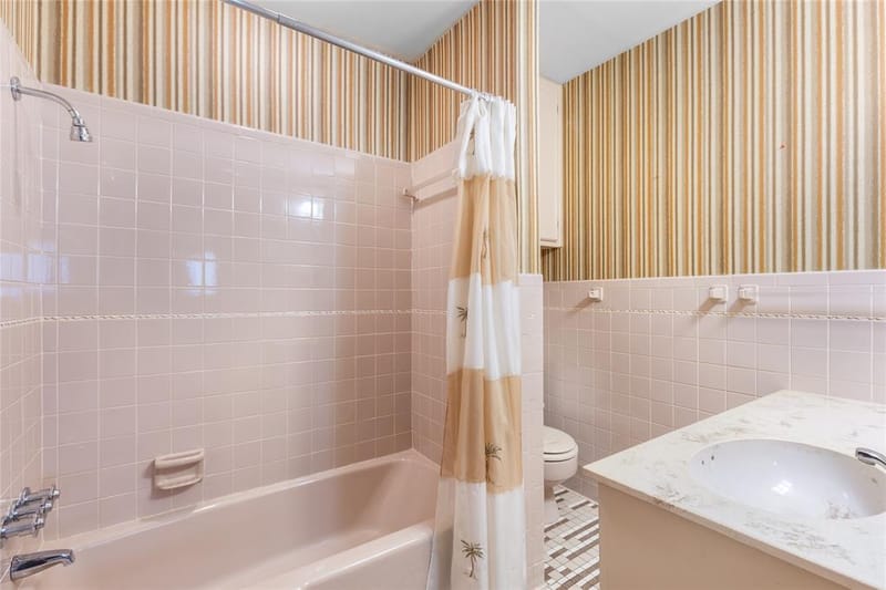 220 N Holly, Sherman TX 75092 - Photo 22