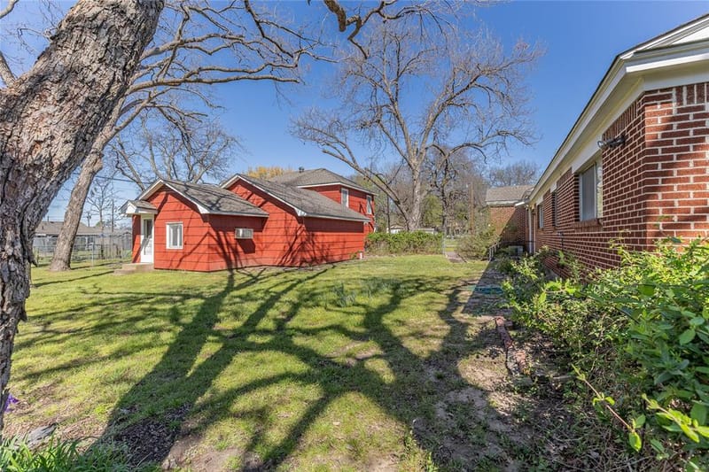 220 N Holly, Sherman TX 75092 - Photo 40