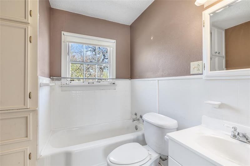 220 N Holly, Sherman TX 75092 - Photo 35