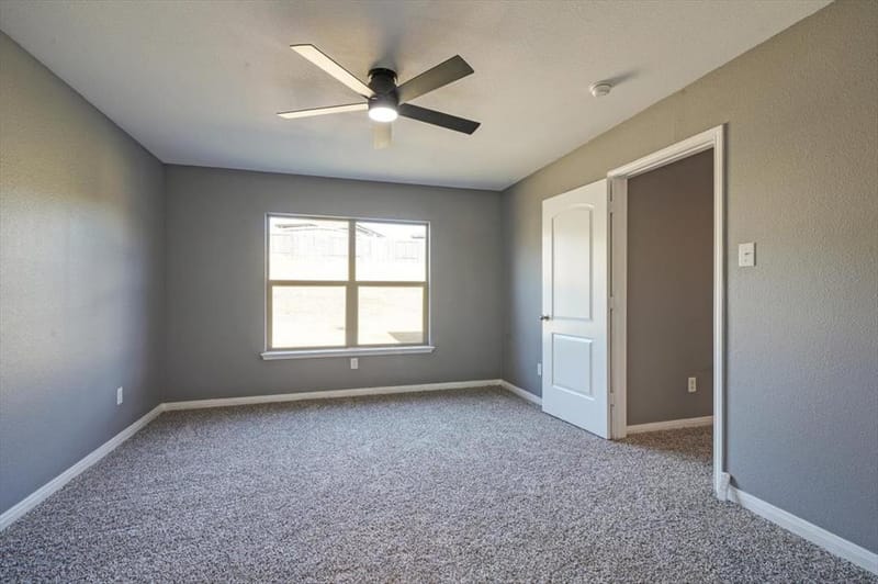 119 Barbwire Way, Newark TX 76071 - Photo 17