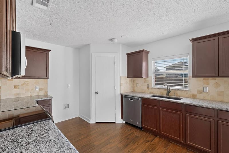 2424 Tailburton Court, Little Elm TX 75068 - Photo 8