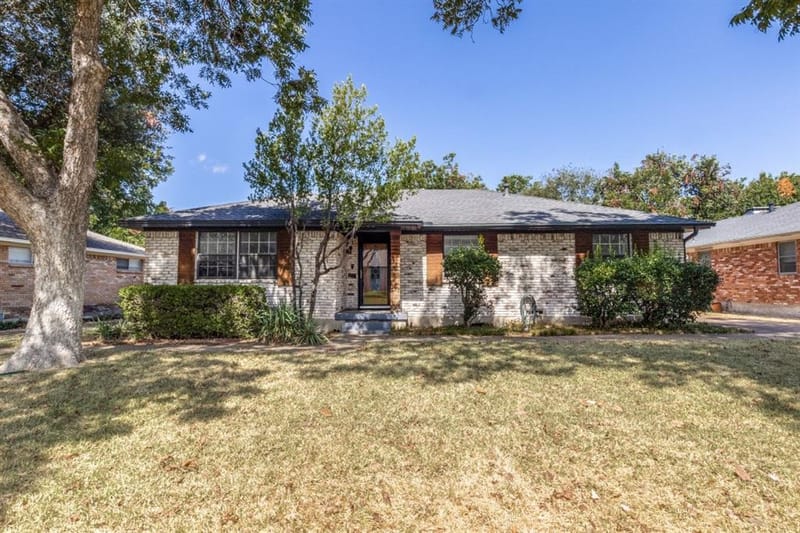 8435 Sweetwood Drive, Dallas TX 75228