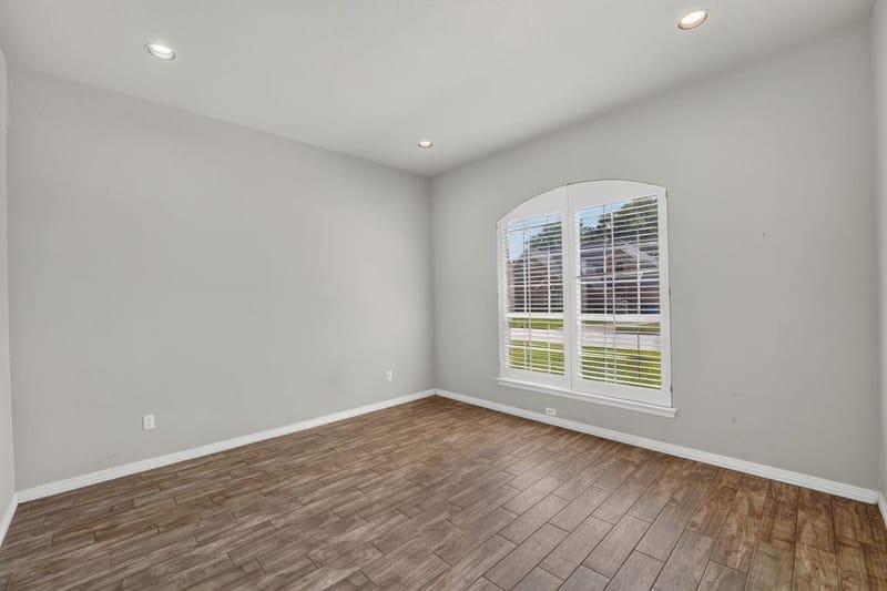 1005 Saint Andrews Drive, Mansfield TX 76063 - Photo 6