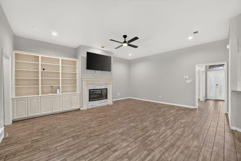 1005 Saint Andrews Drive, Mansfield TX 76063 - Photo 5