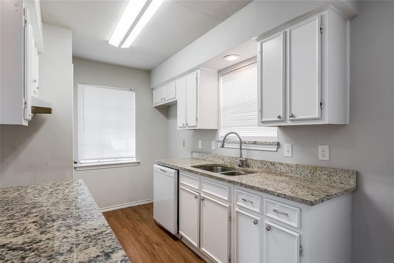 1817 Laurel Lane, Plano TX 75074 - Photo 10