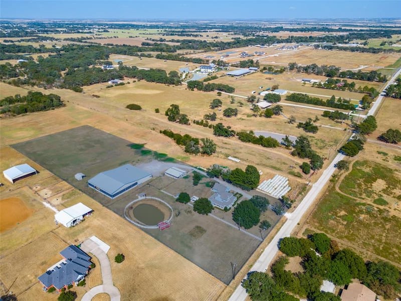 1601 E Blackjack Road, Pilot Point TX 76258 - Photo 32