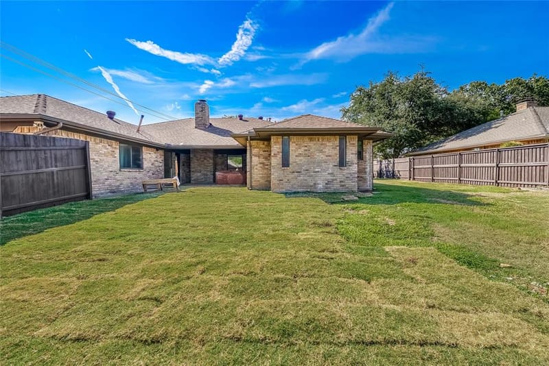 2701 Crow Valley Trail, Plano TX 75023 - Photo 36