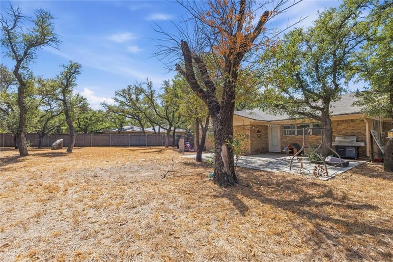 102 Broadmoor Circle, Brownwood TX 76801 - Photo 30
