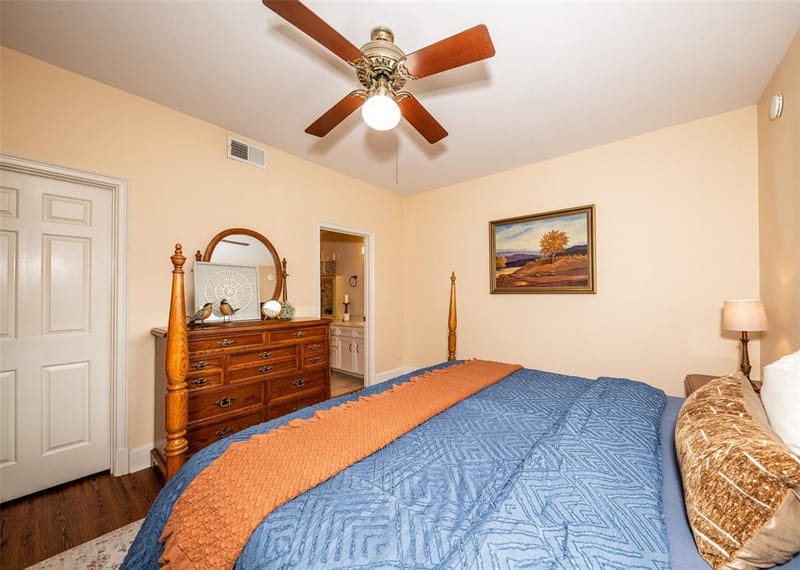 Address withheld at seller's request - Photo 12
