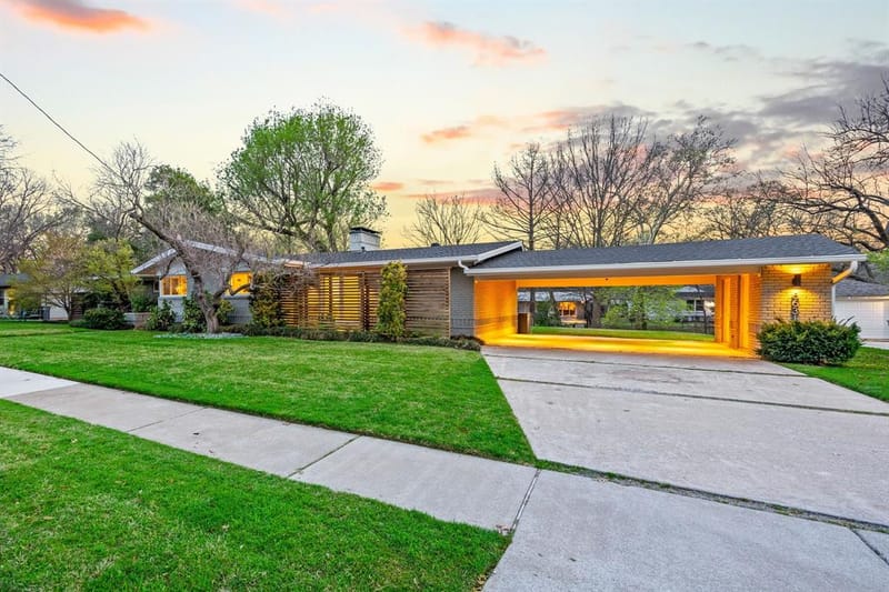 6631 Ridgemont Drive, Dallas TX 75214 - Photo 3