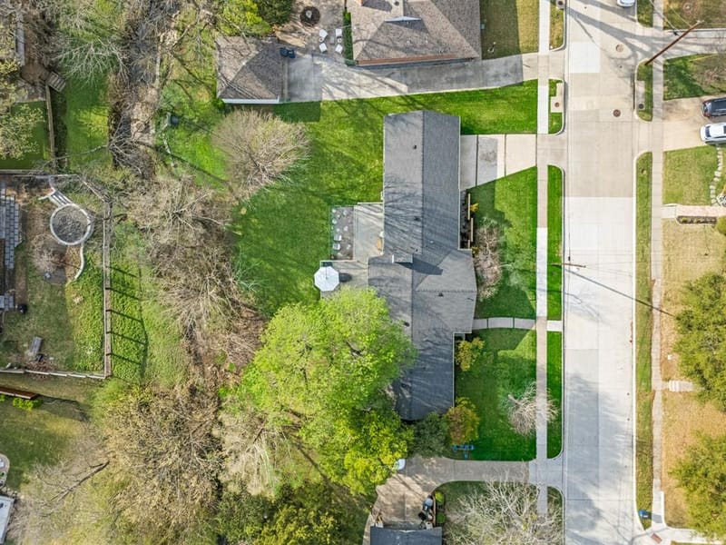 6631 Ridgemont Drive, Dallas TX 75214 - Photo 31