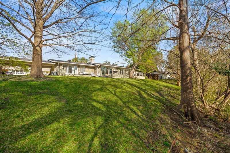 6631 Ridgemont Drive, Dallas TX 75214 - Photo 25