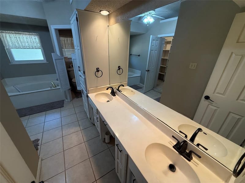 820 Forgotten Lane, Burleson TX 76028 - Photo 16
