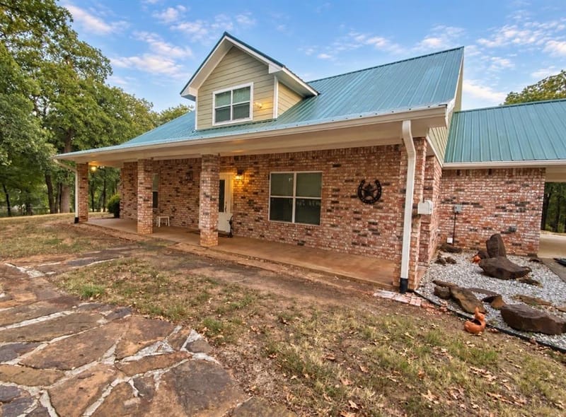 3704 County Road 220, Gainesville TX 76240 - Photo 2