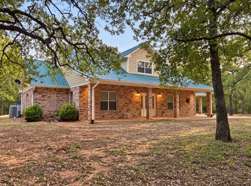 3704 County Road 220, Gainesville TX 76240 - Photo 4