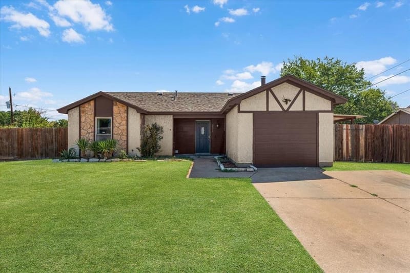 5511 Creek Valley Drive, Arlington TX 76018 - Photo 20