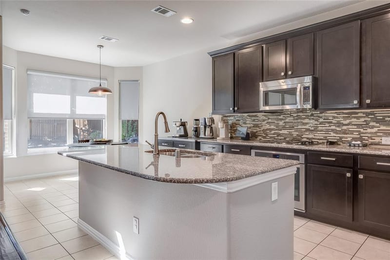 3721 Estates Way, McKinney TX 75072 - Photo 10