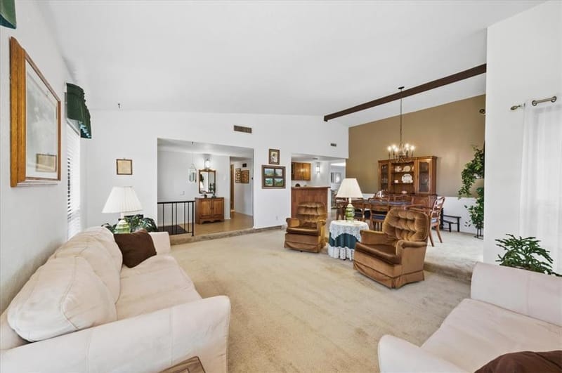 7205 Cloverglen Drive, Dallas TX 75249 - Photo 12