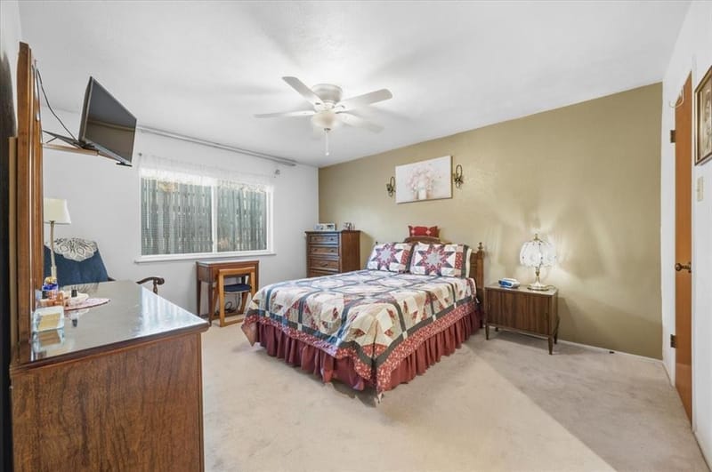 7205 Cloverglen Drive, Dallas TX 75249 - Photo 33
