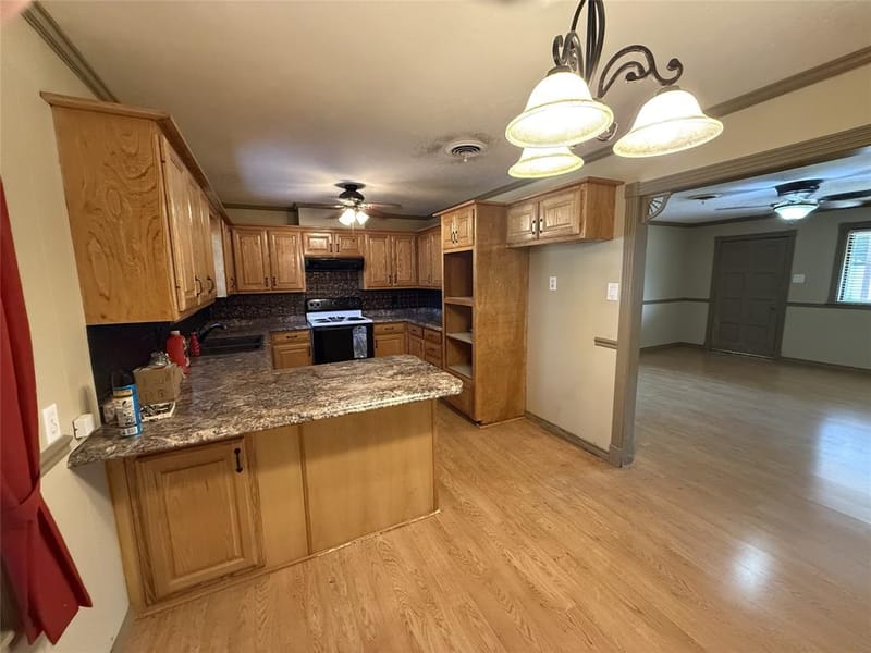 1603 Cherry Street, Gainesville TX 76240 - Photo 7