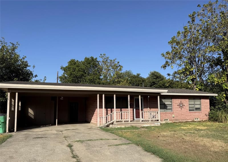 1603 Cherry Street, Gainesville TX 76240