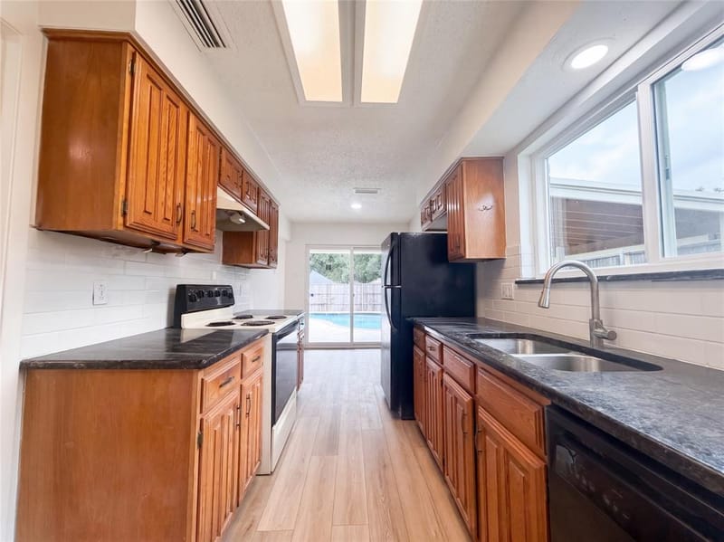 1845 Santa Fe, Lewisville TX 75077 - Photo 10