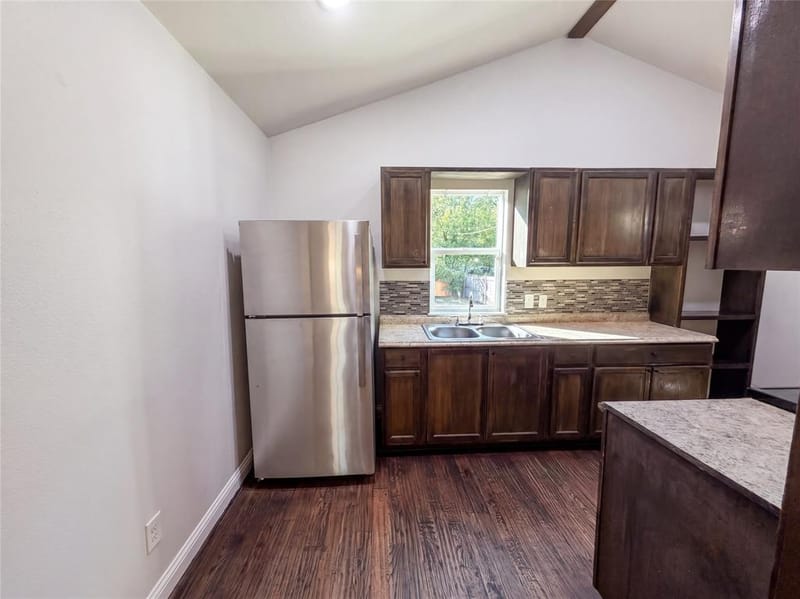2810 Fordham Road, Dallas TX 75216 - Photo 7