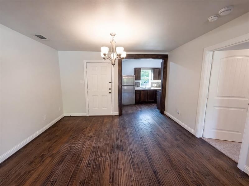 2810 Fordham Road, Dallas TX 75216 - Photo 5