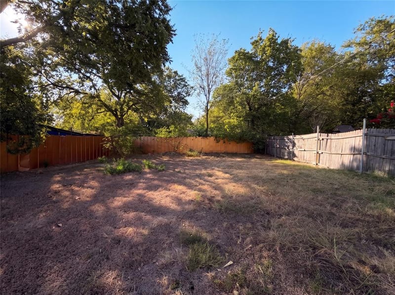 2810 Fordham Road, Dallas TX 75216 - Photo 18