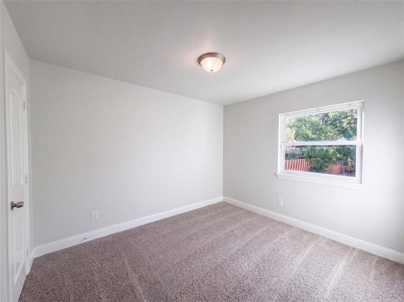 2810 Fordham Road, Dallas TX 75216 - Photo 11