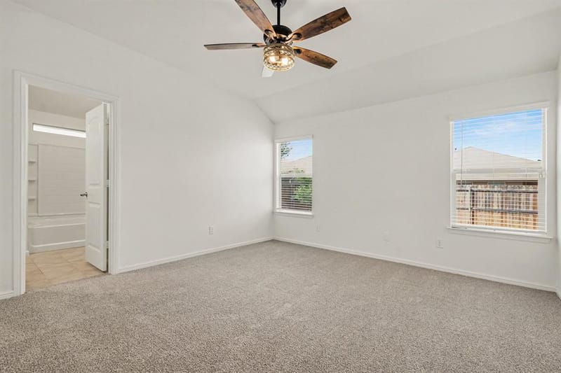 809 Rutherford Drive, Crowley TX 76036 - Photo 17
