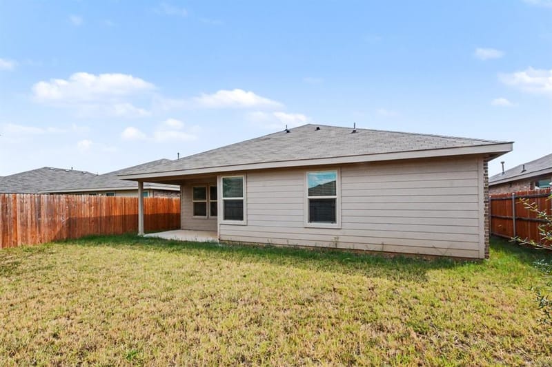 809 Rutherford Drive, Crowley TX 76036 - Photo 28