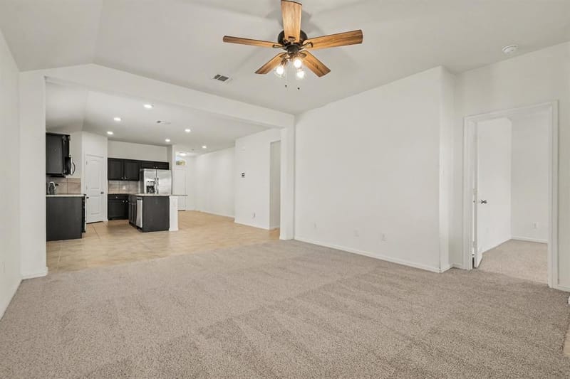 809 Rutherford Drive, Crowley TX 76036 - Photo 14