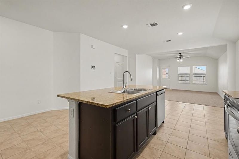 809 Rutherford Drive, Crowley TX 76036 - Photo 8