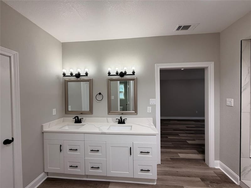 2103 Bay Club Drive, Arlington TX 76013 - Photo 16