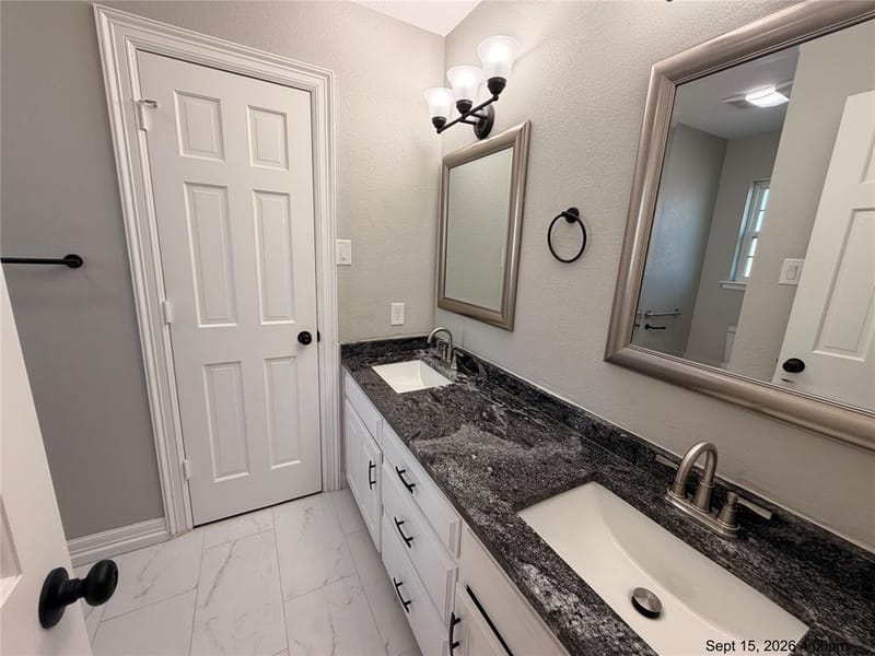 2103 Bay Club Drive, Arlington TX 76013 - Photo 22