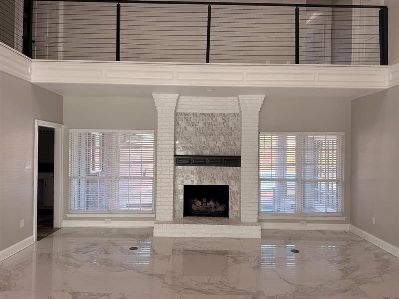 2103 Bay Club Drive, Arlington TX 76013 - Photo 3