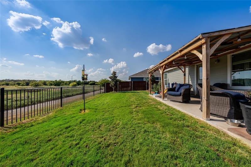 11707 Spraberry Way, Rhome TX 76078 - Photo 15